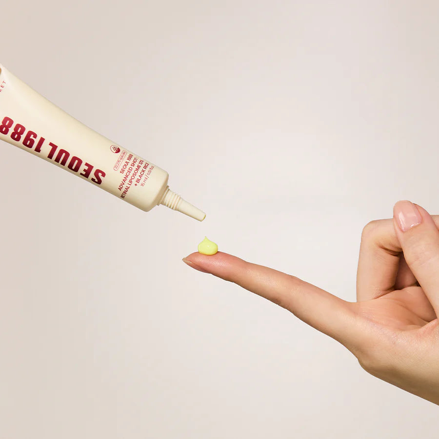 Sérum facial para peles maduras que contribui para a redução de rugas, melhora da textura e uniformização do tom da pele.