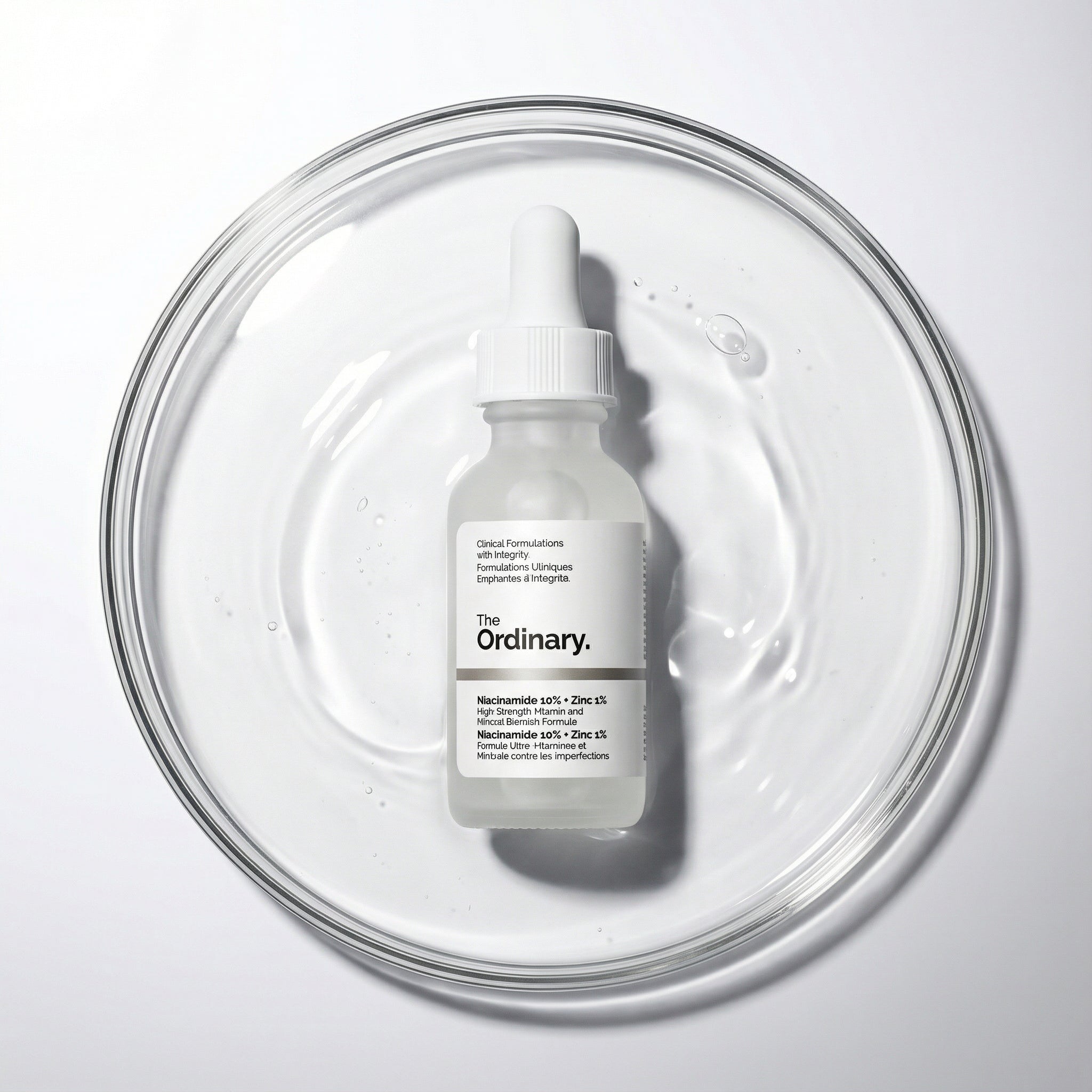 Sérum facial leve – pele uniforme e luminosa todos os dias.